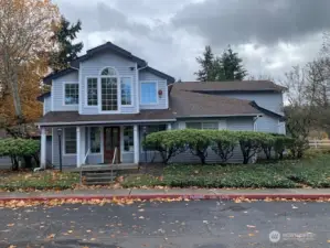 Impressive club house with spa, gym, basketball / racquetball court and an out door pool.