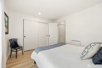 view to closet in second bedroom