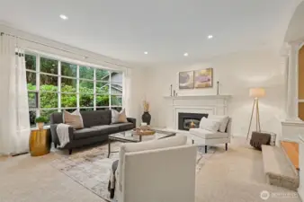 Beautiful bay window overlooks the front yard