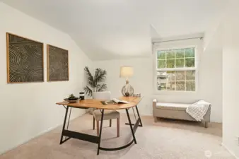 3rd guest bed or office space