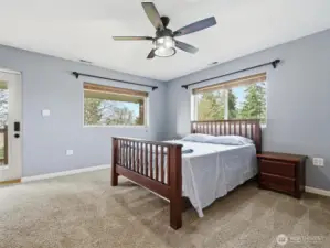 Primary - Whisper Fan