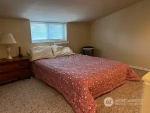 Loft bedroom over garage