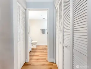 Bathroom, Attached