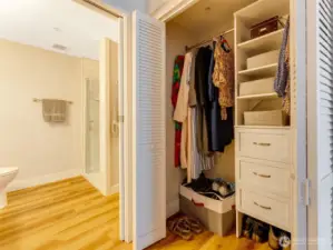 Bathroom, Attached