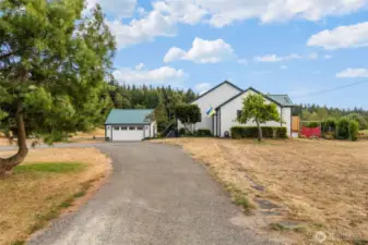 Long circular driveway