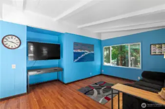 Spacious living room.
