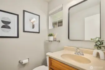 Main level powder bath
