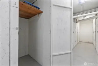 Private storage unit