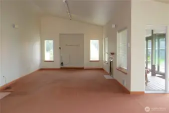 THE DINING ROOM MORPHS INTO THE VAUTED CEILING OF THE OPEN CONCEPT LIVING ROOM!
