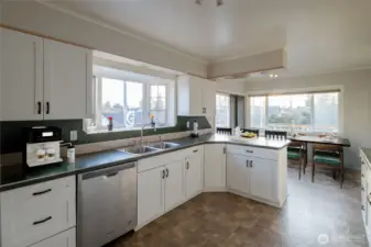 Kitchen *Partially Digitally Staged