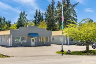 ...and newer shops including Briney Bagels.