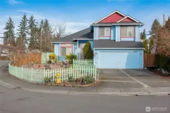 Excellent Corner Lot