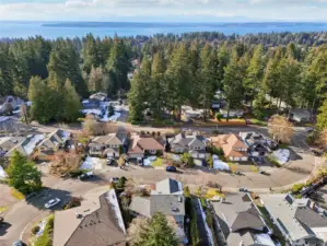 On the SW side of Edmonds. Close to Scriber Lake High School & Richmond Beach Park on Puget Sound in the distance.