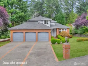 Stunning home in beautiful Cormorant Passage--A former Street of Dreams neibhborhood.