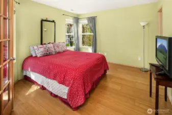 Main floor bedroom or office