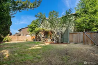 Fenced backyard added in (2023/2025
