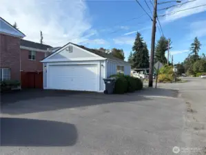 Large double car garage included in sale w/automatic opener