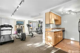 Gym with bathroom/kitchen