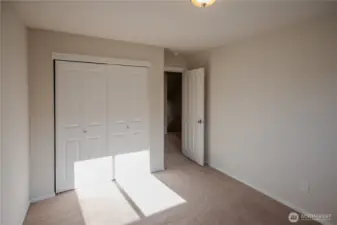 1st bed room good size