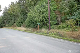 Sunset Drive road frontage