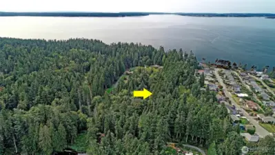 Aerial photo of approx. three lots