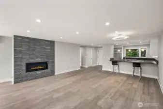 Living Area & Kitchen Countertops for Dinning