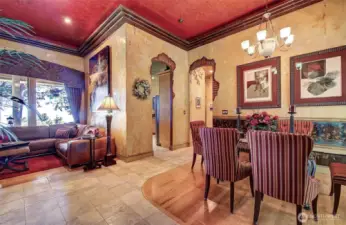 Entrance/Foyer