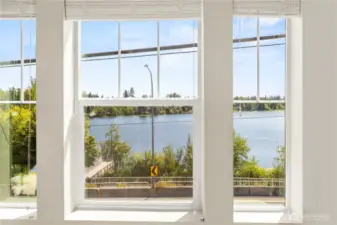 Lake-view primary suite.