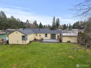 With the adjacent extra lot and this nice level backyard, you have the space you want for whatever you desire!