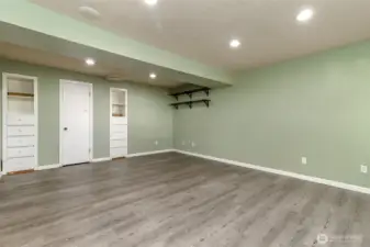 Downstairs bedroom is huge!