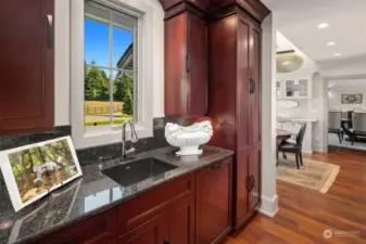 Butler's Pantry with Wet Bar and 2nd Commercial-Grade Fridge