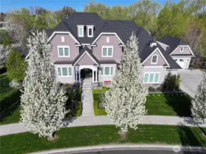 Custom Built Home inspired by the Hamptons-style design