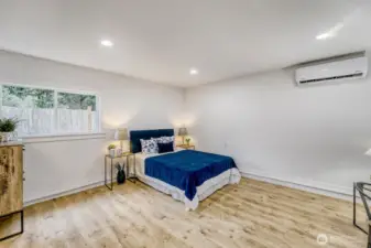 A rare blend of privacy, comfort, and contemporary convenience, this DADU is an ideal retreat or flexible living option. New mini-split for heat & AC.