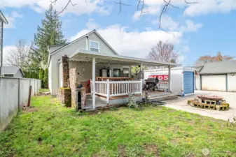 View of back of home.