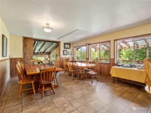 Lodge Dining Area