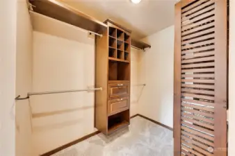 Lots of closet space in the primary bedroom!