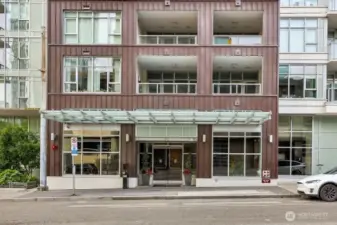 Insignia entrance on Battery Street