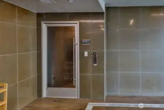 7th floor Pool/Spa/Dry & Wet Sauna