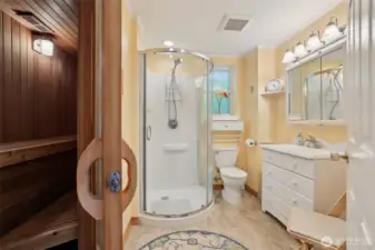 Primary ensuite bathroom