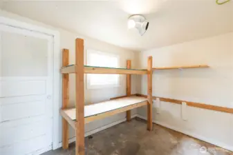 Utility/storage room