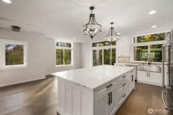 Premium 3cm quartz surfaces carried throughout the home