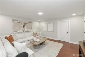 Secluded Large Bonus Room