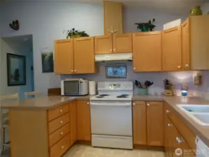 Beautiful figured maple cabinets.