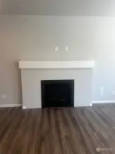 Great Room Gas Fireplace with mantle