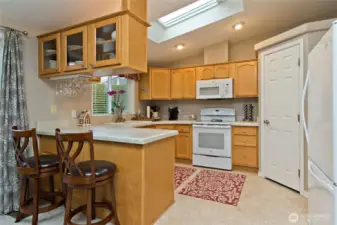 Great storage in the pantry