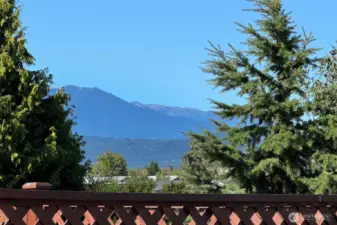 Mountain view from both the front and back yard
