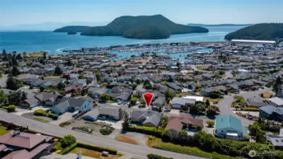 Located between Anaco beach rd (upper) and Bradley Dr. below. Plenty of off street parking...