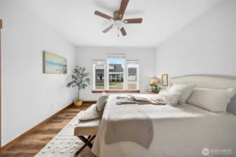 Owner's en-suite bedroom.