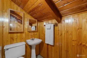 Upstairs Bedroom Bathroom