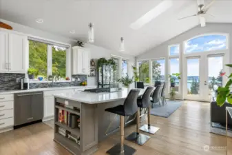 Plenty of space at the kitchen island.